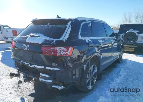 2018 Audi Q7 3.0T Premium z USA, uszkodzony, nr VIN WA1VAAF78JD017114